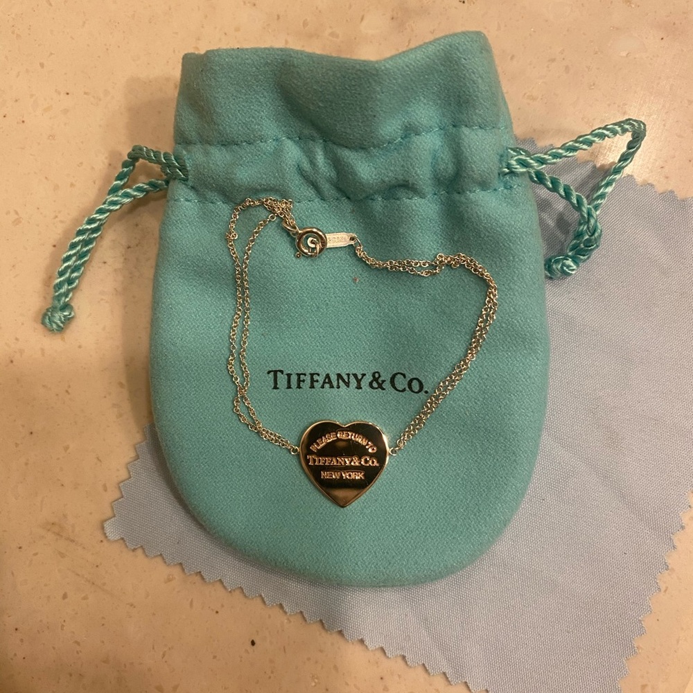 Tiffany & Co Rubedo Double Chain Heart Bracelet